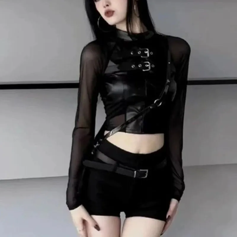 'Sweetspot' Black Long Sleeve Buckle Crop Top