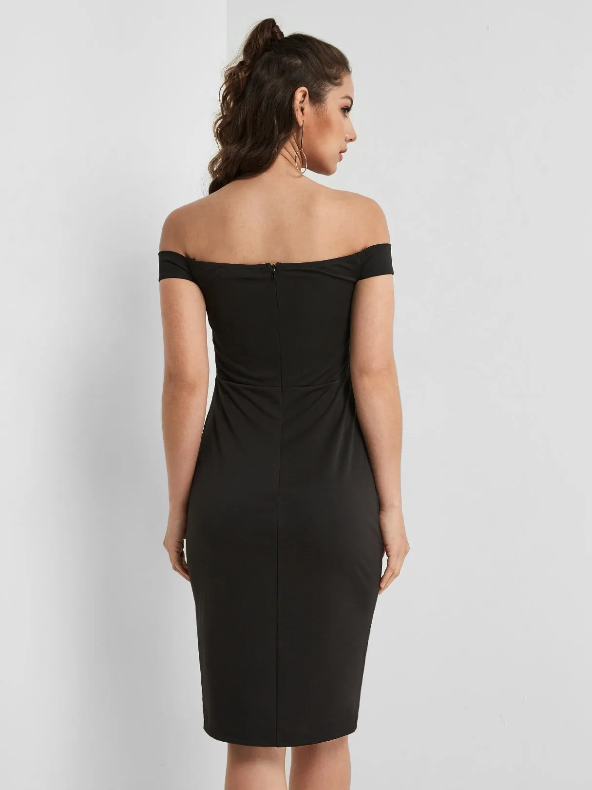 Wholesale Black Off The Shoulder Slit Hem Dresses