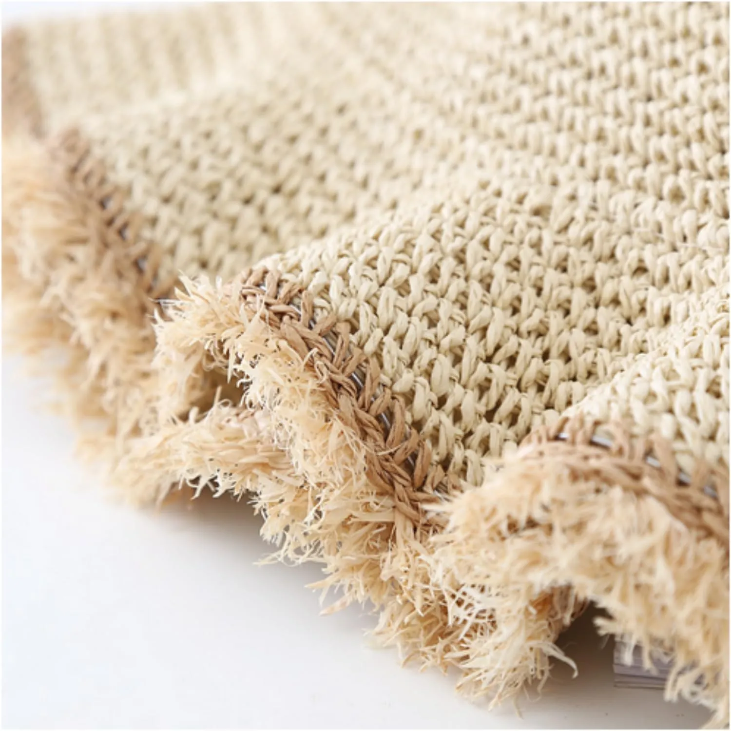 Women's Sun Hat Wide Brim Summer Beach Hat Hand-Woven Crochet Straw Hat Foldable Fringed Floppy Bucket Hat